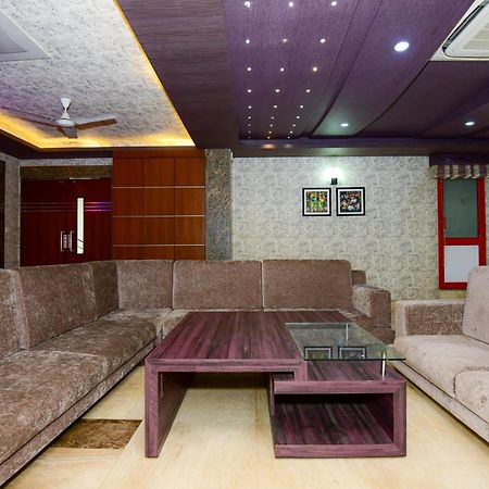 Hotel Lake View Grand Lucknow Ngoại thất bức ảnh