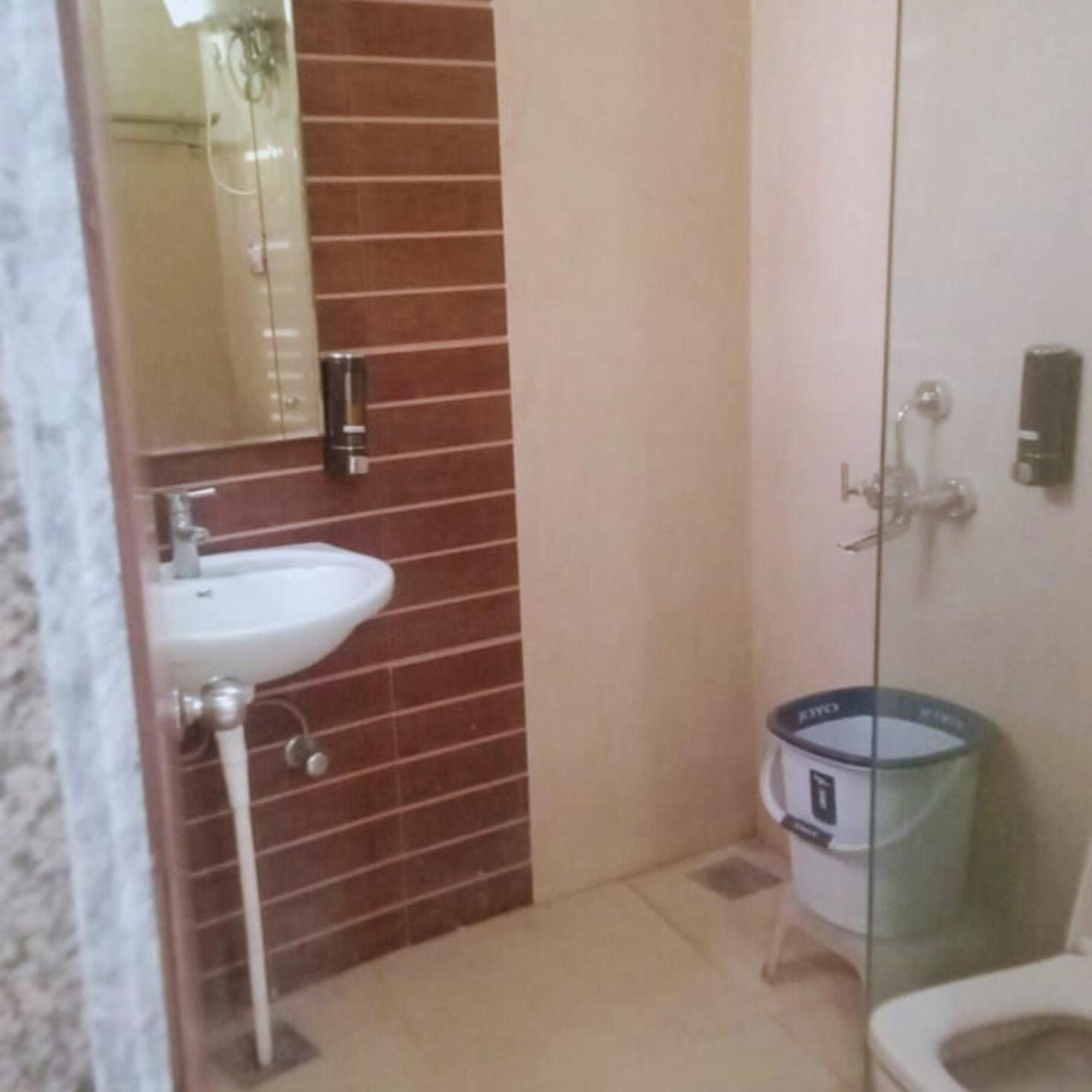 Hotel Lake View Grand Lucknow Ngoại thất bức ảnh