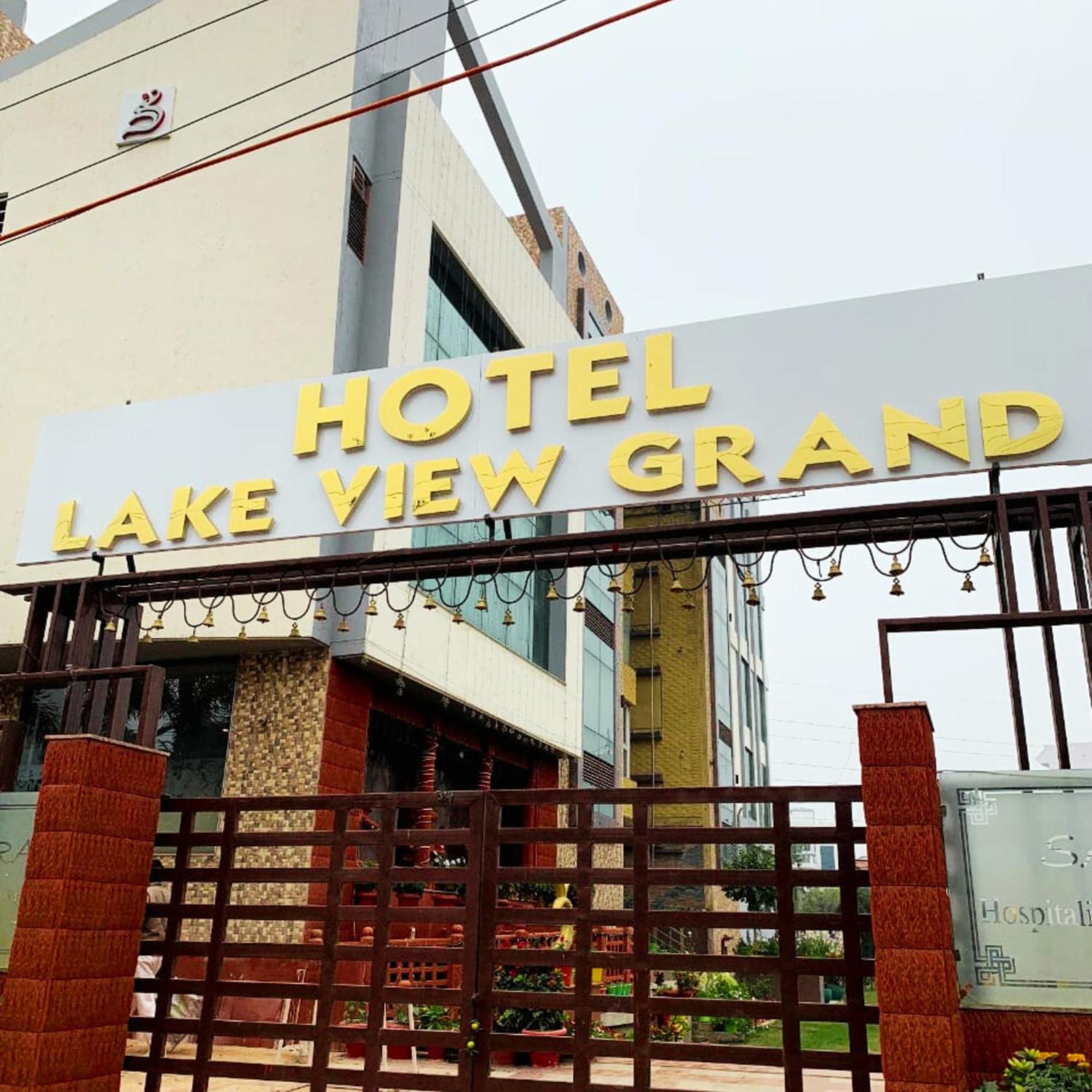 Hotel Lake View Grand Lucknow Ngoại thất bức ảnh