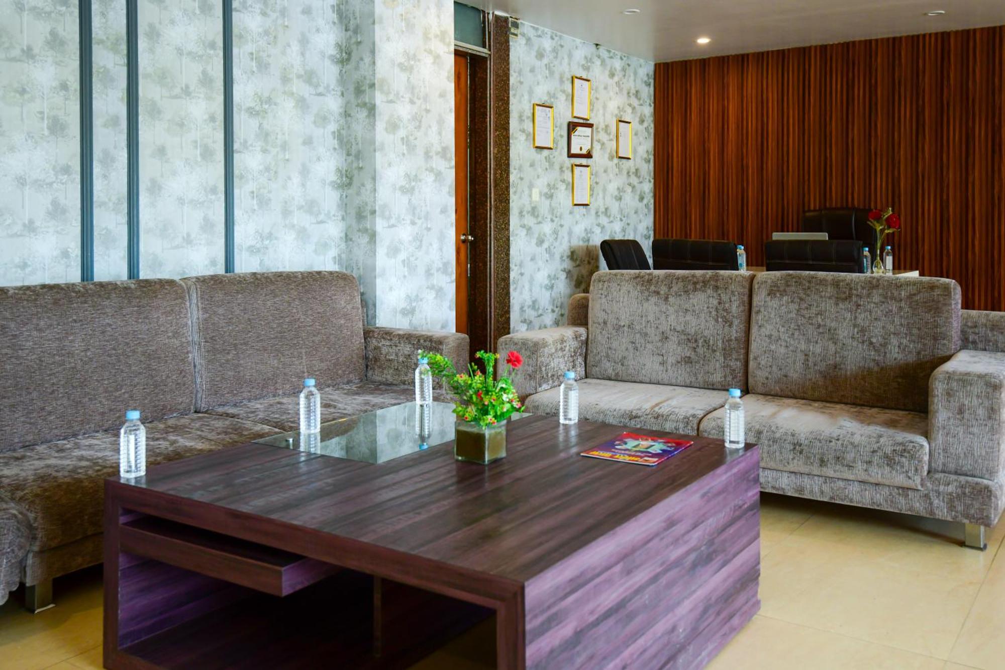 Hotel Lake View Grand Lucknow Ngoại thất bức ảnh